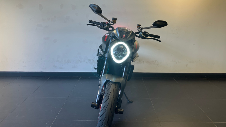 Ducati Monster Plus 937 Red (20MY)